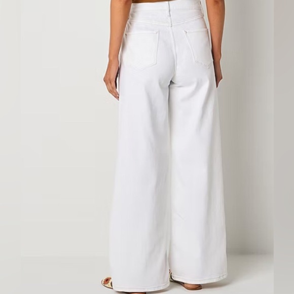 a.n.a Womens High Rise Pleated Wide Leg Jean Size 12 NWT - Picture 2 of 7